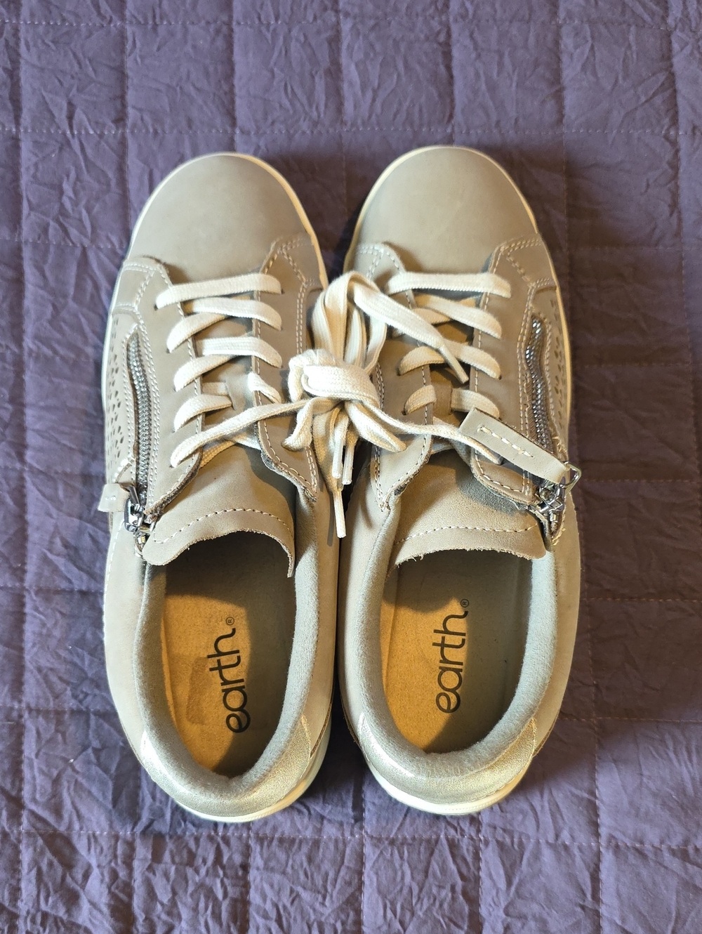 Earth Light Beige Lace-Up Sneakers with Side Zipper